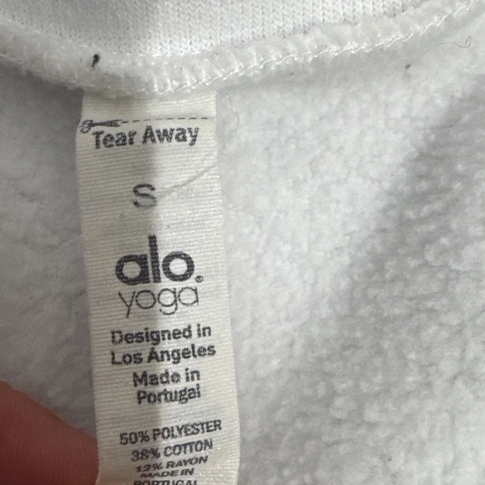 Alo Yoga White Ripped Warrior Distressed Cropped Sweatshirt Womens Size Small